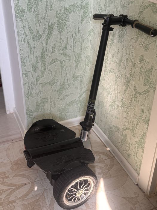 Электро скутер сигвей с заряд.