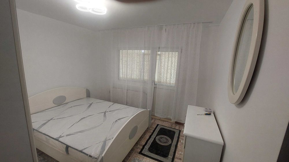 inchiriez apartament 2 camere