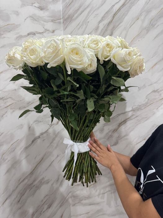 Букет,цветы 101 белая роза