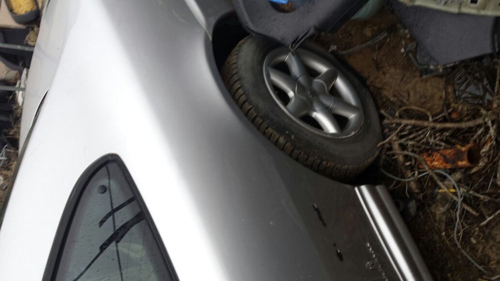 продавам на части пежо 406 купе,2.0 бензин