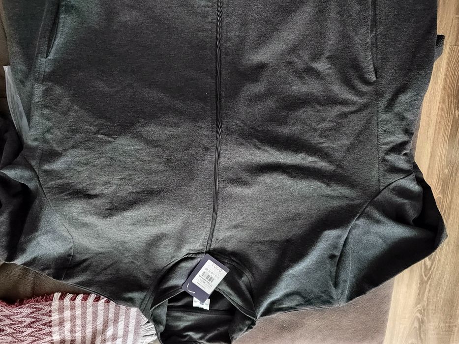 Продам кофты мужские