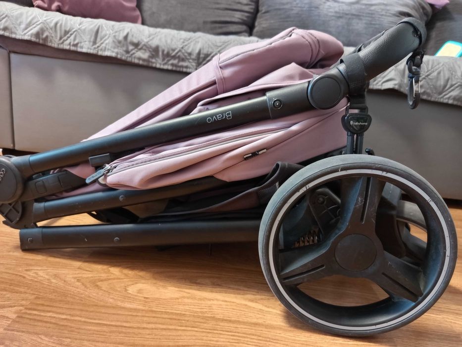 Бебешка количка CARRELLO Bravo