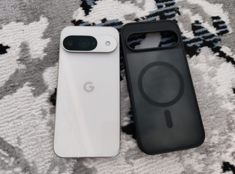Google Pixel 9 white