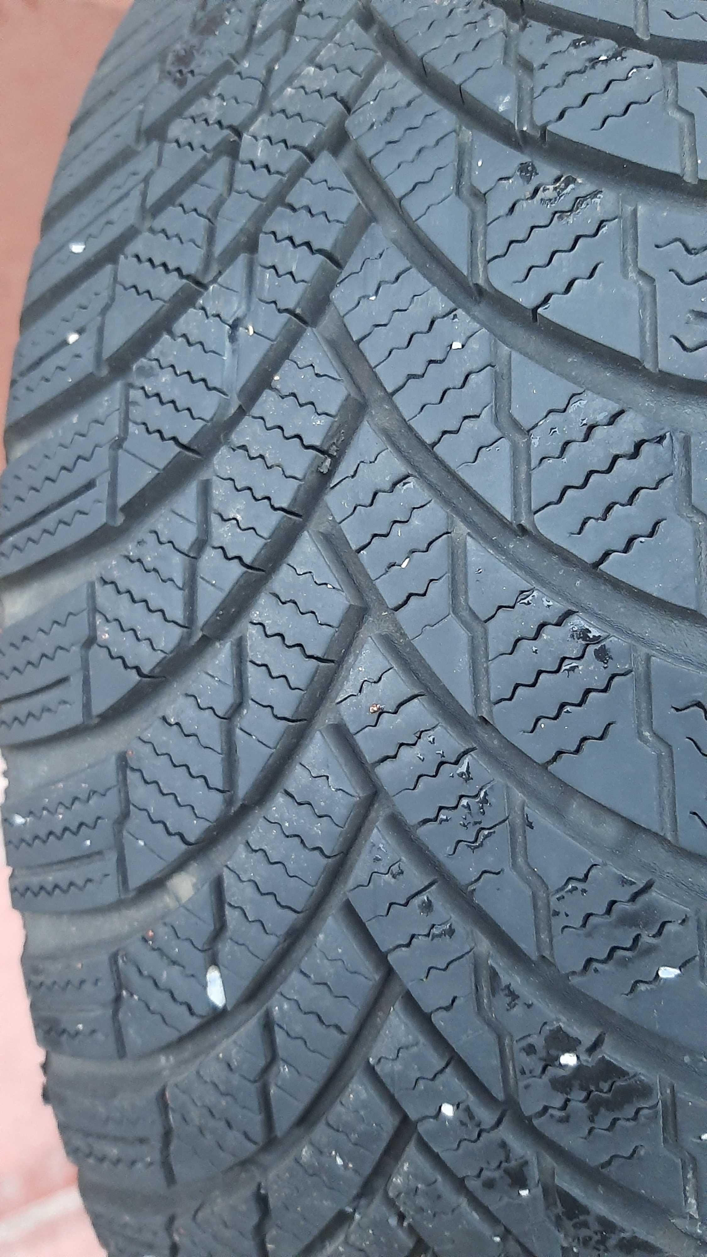 2 броя зимни гуми 205 60 16 Firestone 8mm dot22 гр. София Център • OLX.bg