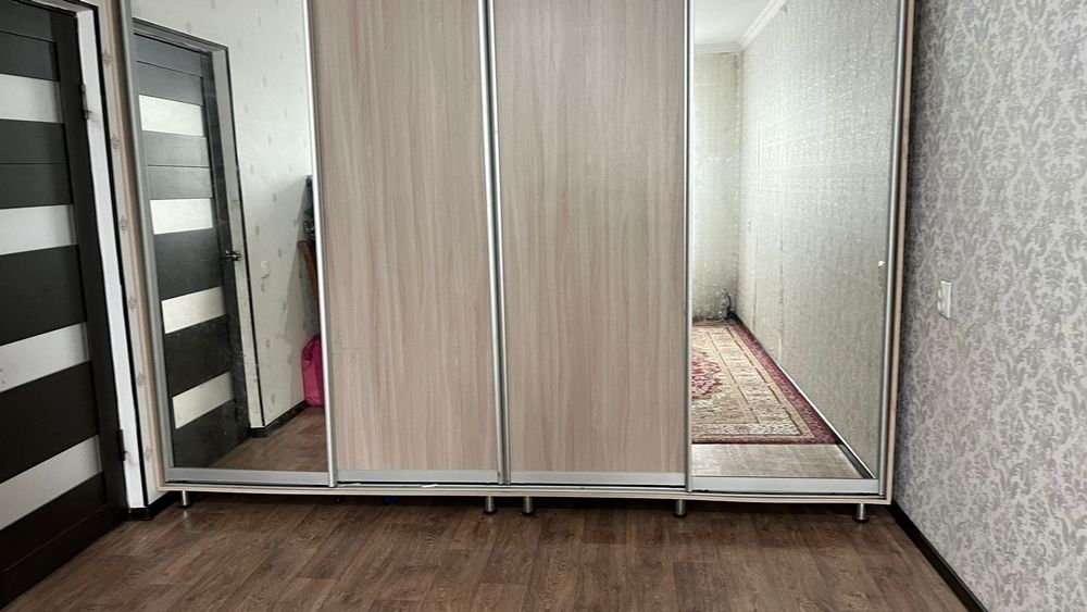 Шкаф купе сатылады