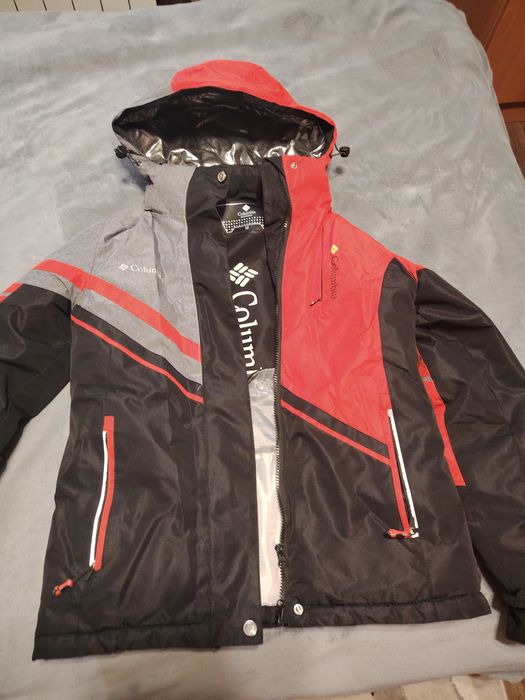 Продам лыжный костюм для девочки