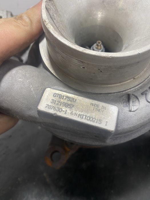Turbina Volvo V70 S80 XC60 2.4 XC70  | 2004-2012