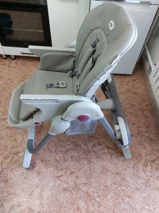 Столик для кормления