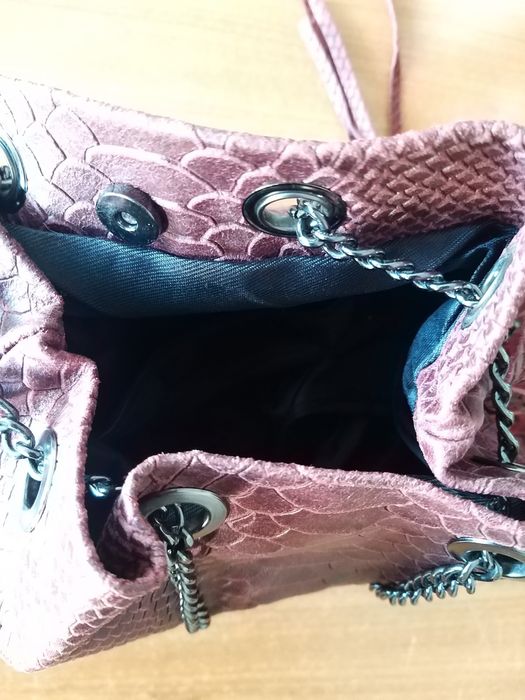 Намалена цена!Малка  италианска чанта, естествена кожа