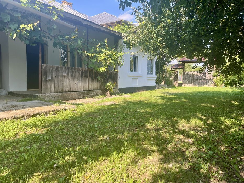 Casa plus anexe si gradina