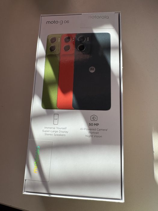 Motorola Moto g 06 чисто нов