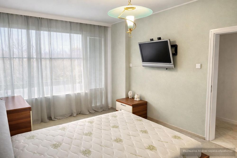 Луксозен двустаен апартамент в жк. Младежки хълм