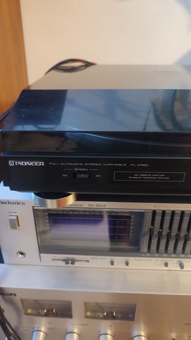 Pickup pioneer pl-z560