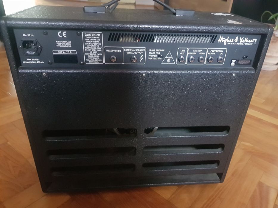 Vand combo chitara Hughes &Ketner 100 w