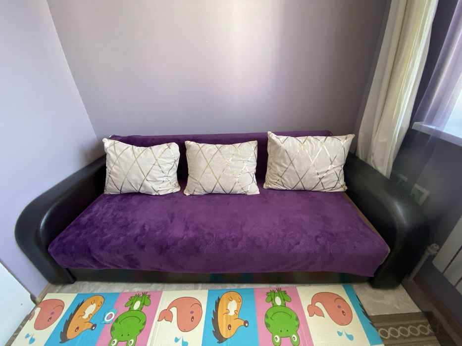 Продам диван в хорошем слстоянии