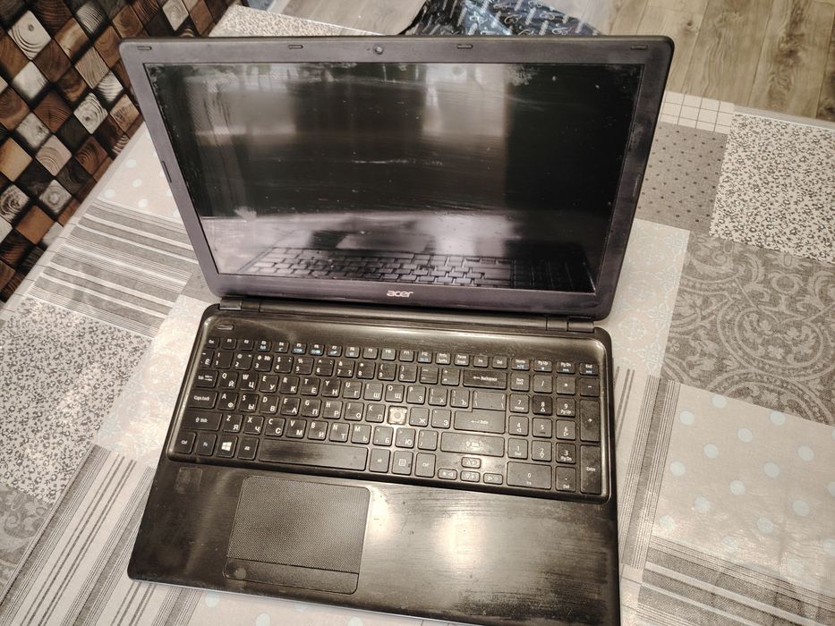 Ноутбук ASER Aspire E1