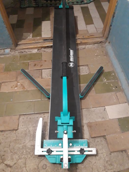 Продам плиткорез