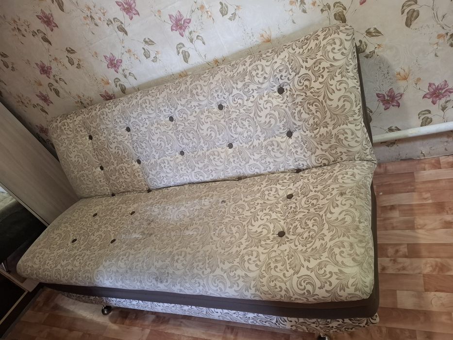 Диван кровать  .