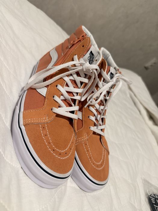 Продам новые VANS за 42990тг