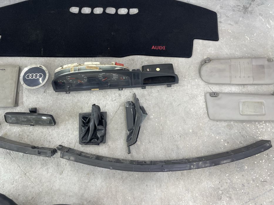 На  Ауди  100 C4