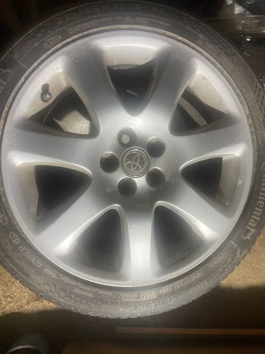 Toyota Avensis 2.0 VVT-i