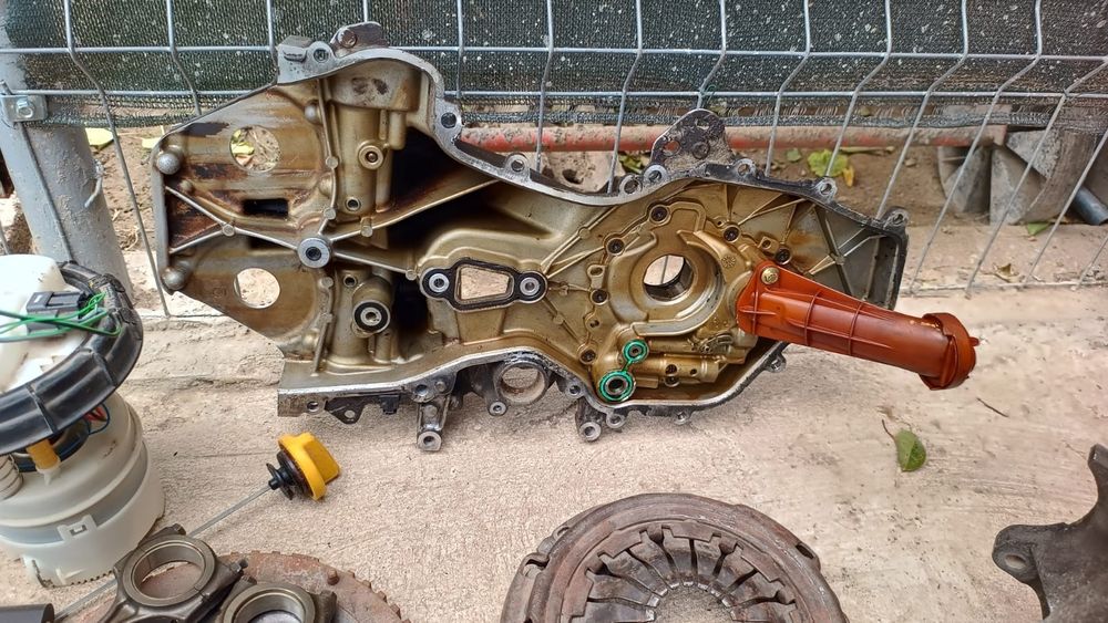 Piese motor 1.0 Sce Dacia Logan 2018