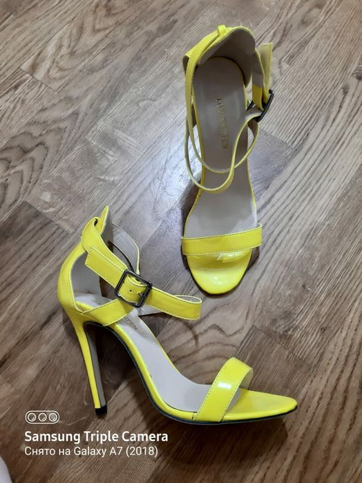 Продам босоножки!