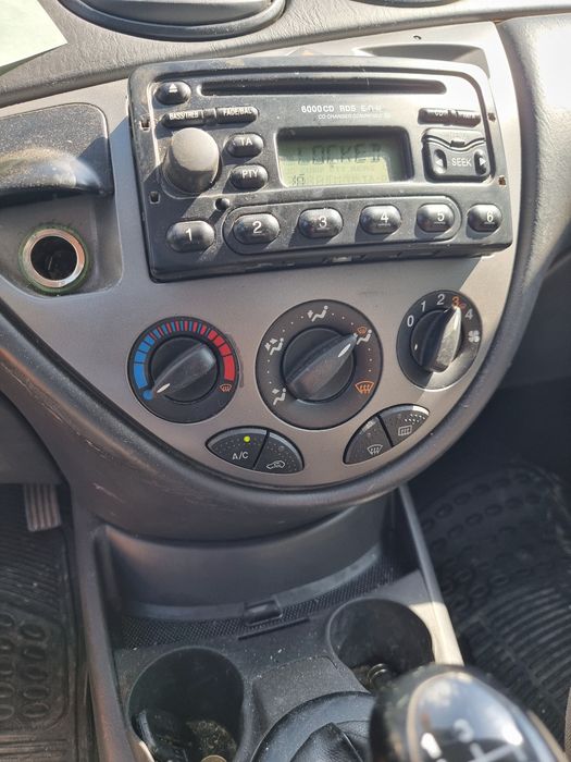 FORD Focus 2004 — imagine 2