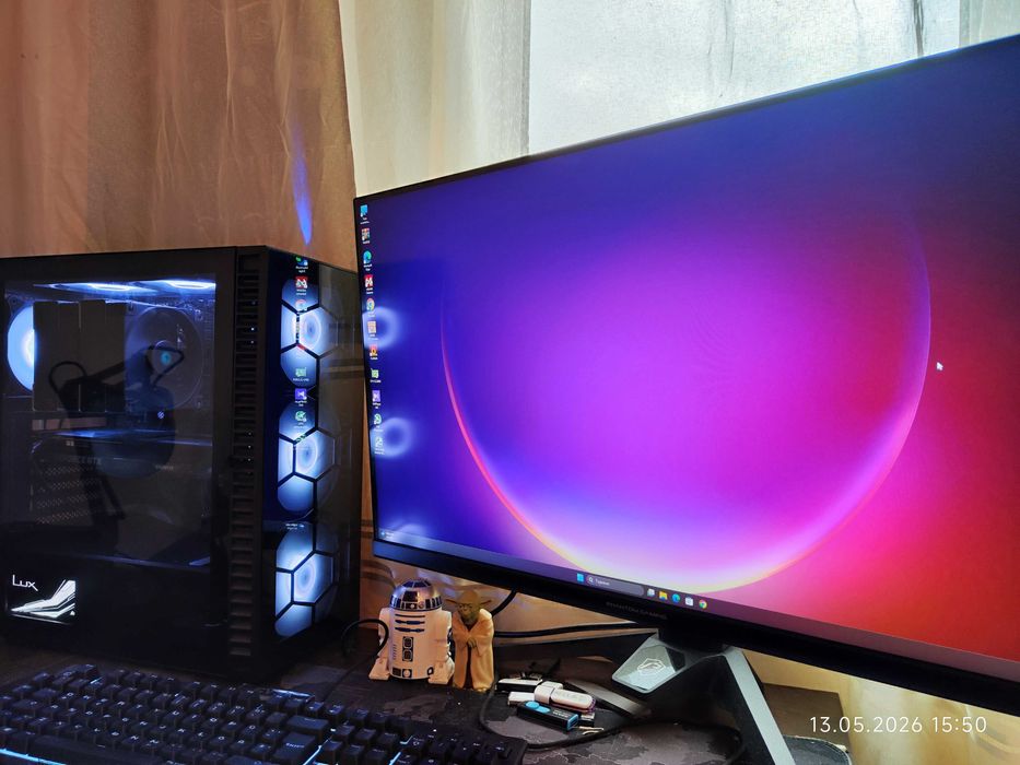 Геймърски Ryzen 7 7800X3D, RTX 5050 8GB, RAM 32GB DDR5