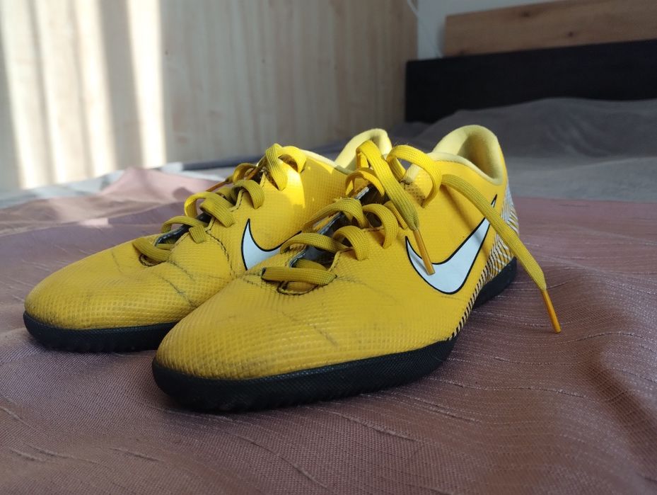 Nike Mercurial Vapor 12