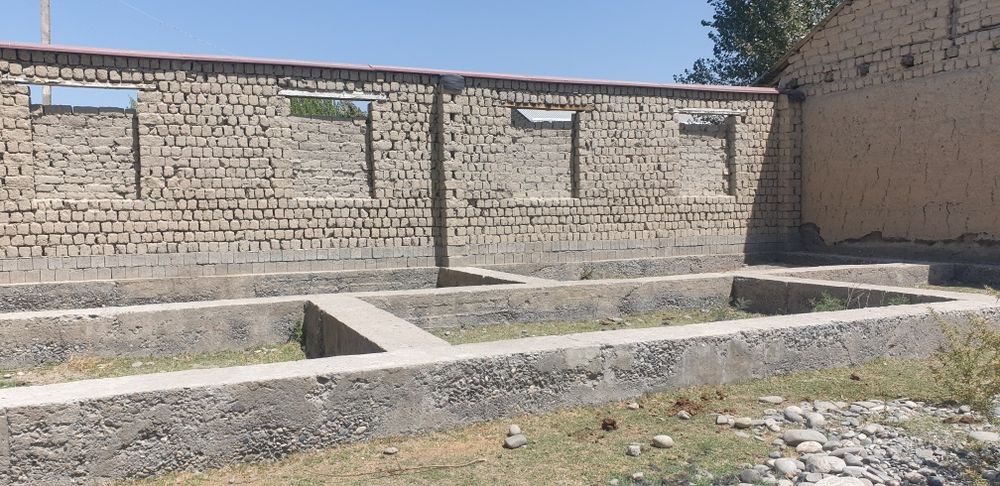 Участка сотилади