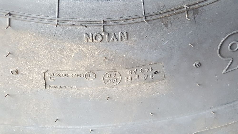 Cauciucuri noi 18.4-26 BKT cu 14 pliuri anvelope taf forestier