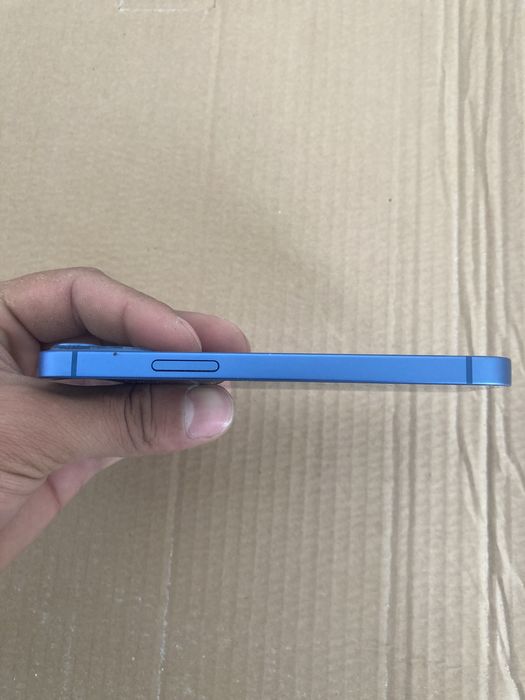 Iphone 13mini с гарантией