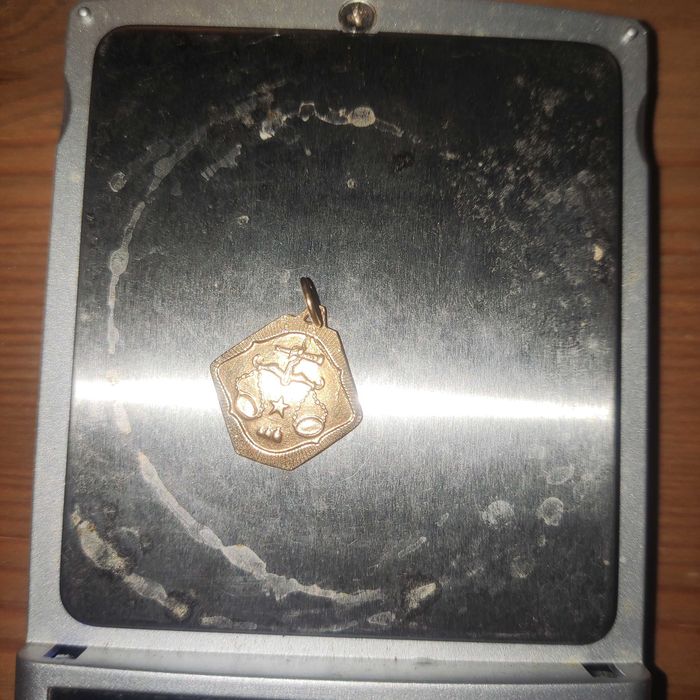 Златна плочка Везни ръчна изработка