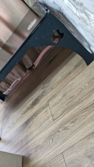 Стол с стеклянной крышкой б/у