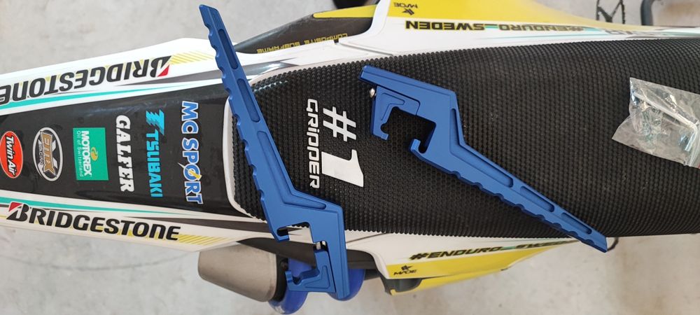 Мотоциклетни степенки
Подходящи за повечето кросови/