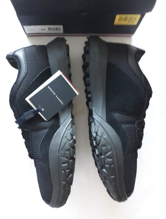 Tommy Hilfiger nr 43 originali