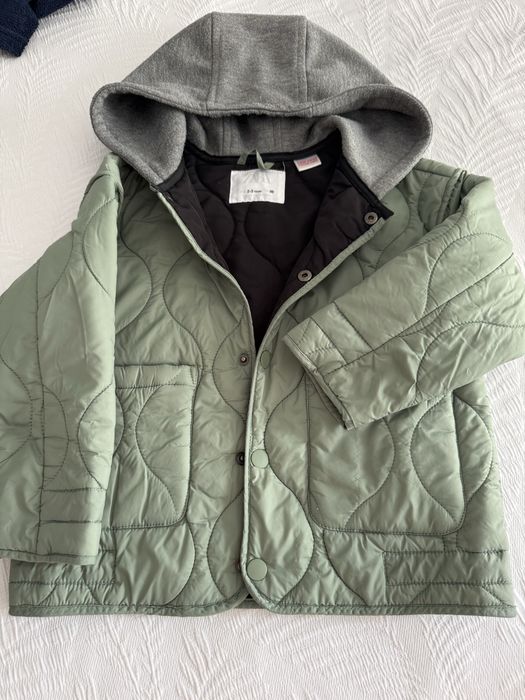 Леко пролетно-есенно якенце на Zara