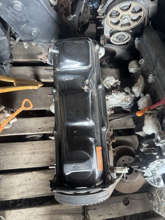 Двигатель гольф 3,пассат б3 б4,венто 1.8