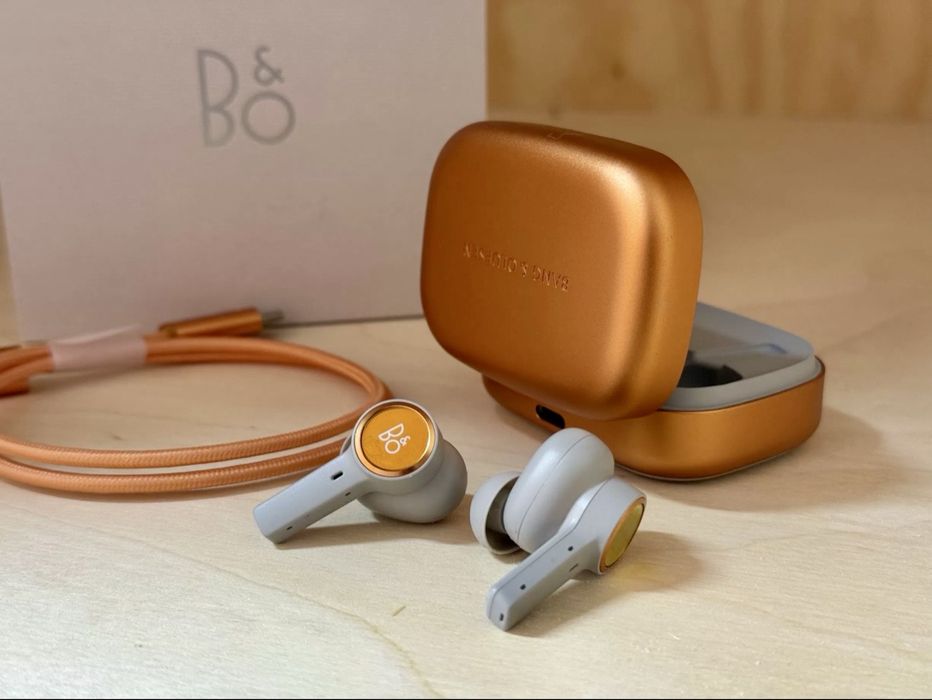 Cosmic orange Безжични слушалки Bang & Olufsen Beoplay Eleven