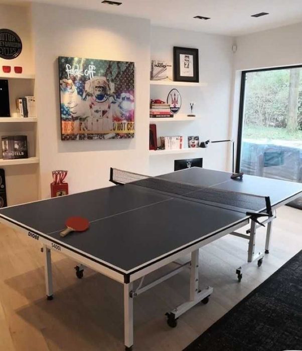 . Stol tennisi/ ping pong  1