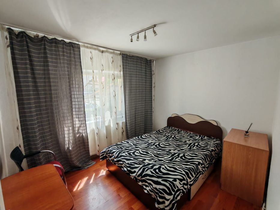 Închiriez apartament 2 camere