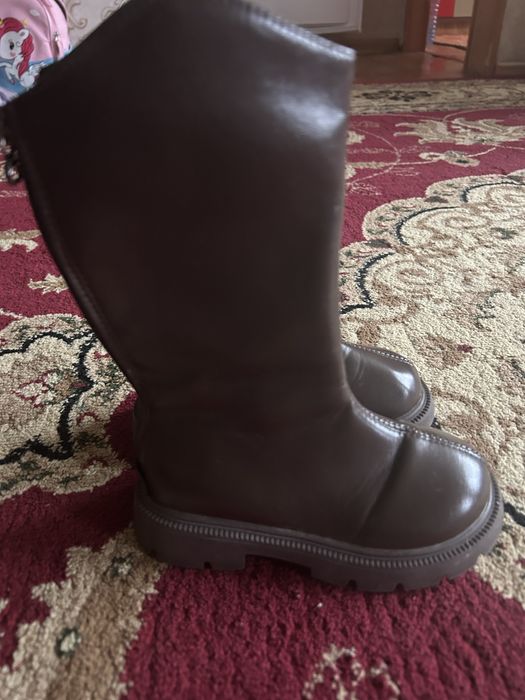 Детская обувь в хорошем состоянии