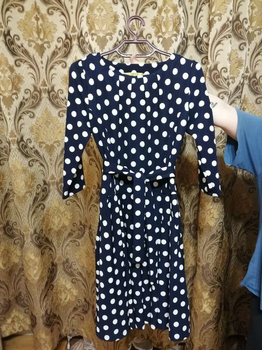 Продам женские вещи.