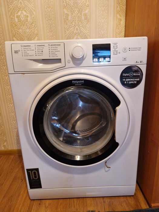 Продаю стиральную машину