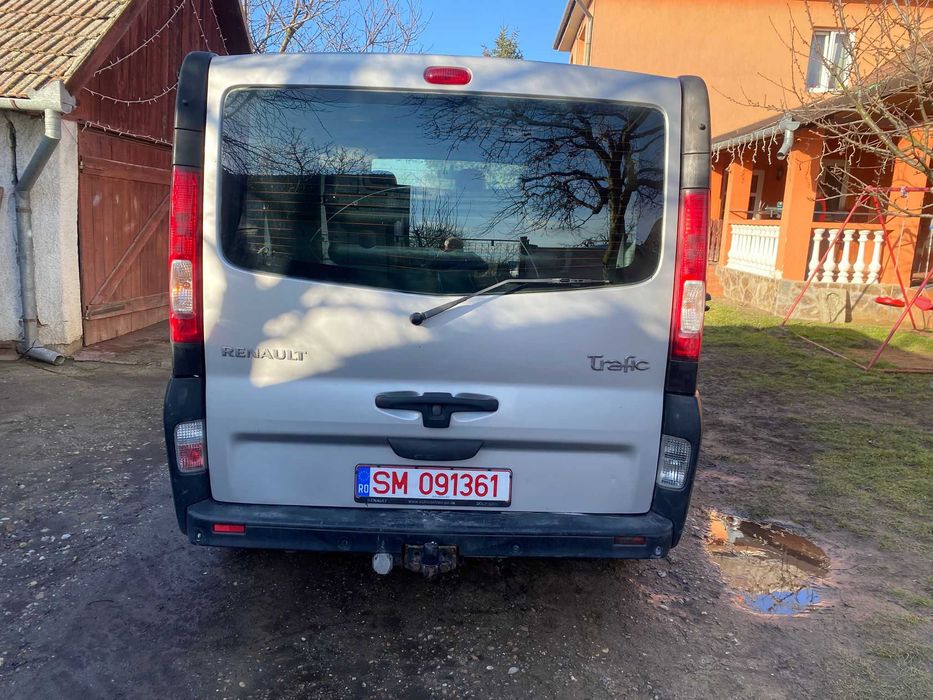 Renault Trafic autoutilitara