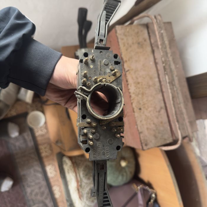 Продам запчвсти на ауди 80