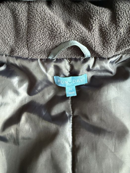 Куртка осенняя размер 146