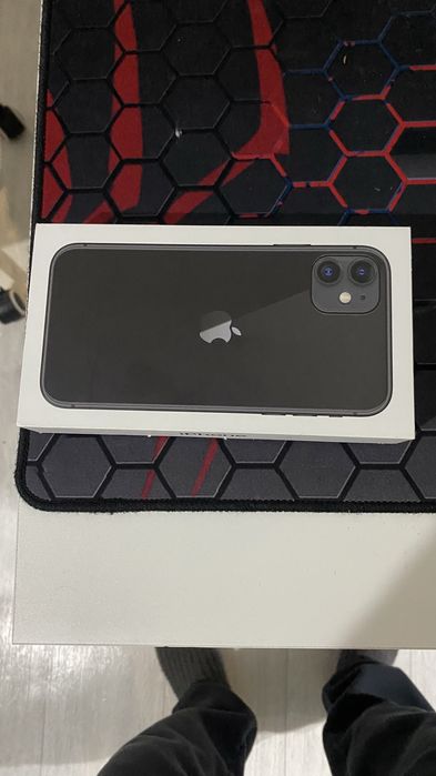 IPhone 11 отличном состояний