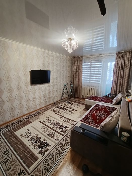 Продам 1 ком кв на 2 этаже